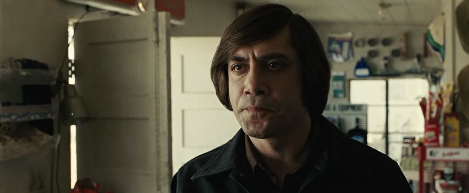 (MCU) Medium Close Up Example  •  No Country for Old Men
