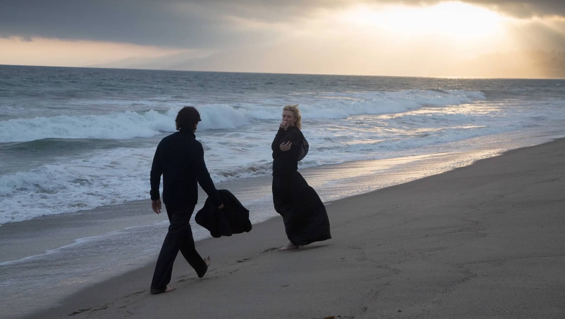 This deep focus film shot from Knight of Cups